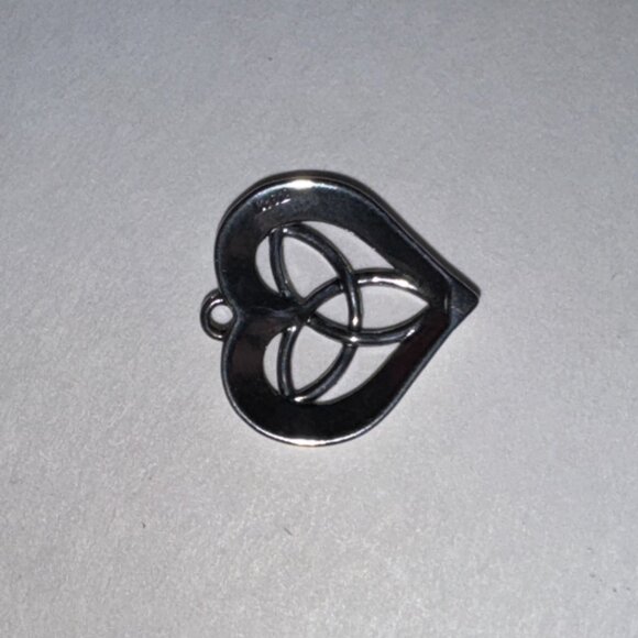 Triquetra Heart Design Sterling Silver Pendant - Picture 6 of 16